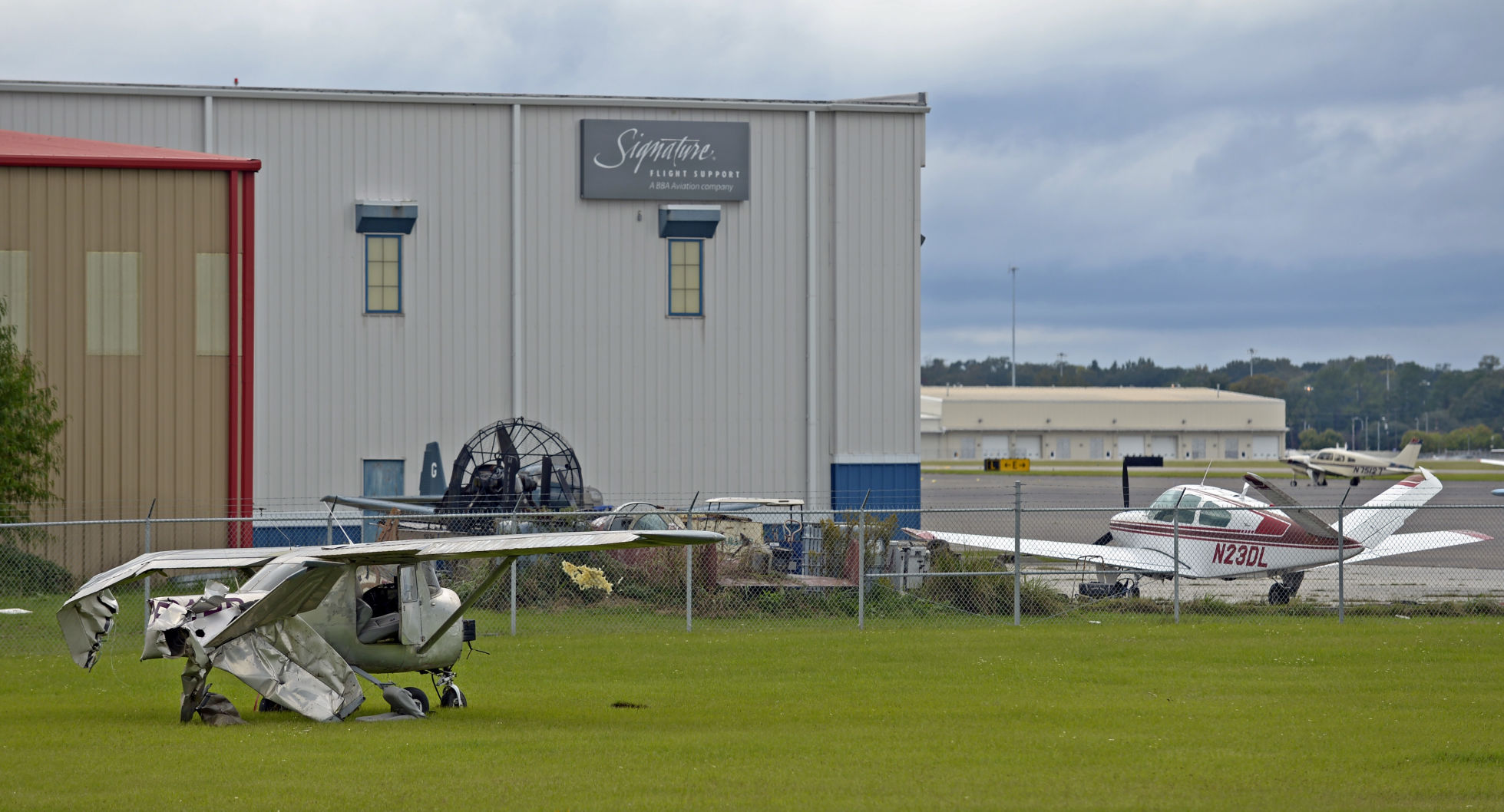 BR.airportdamage.110218 HS 077.JPG